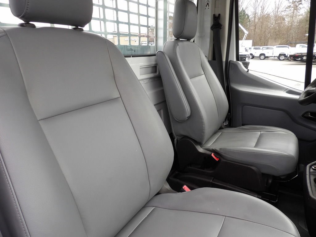 Used 2017 Ford Transit 250 138 RWD image 19