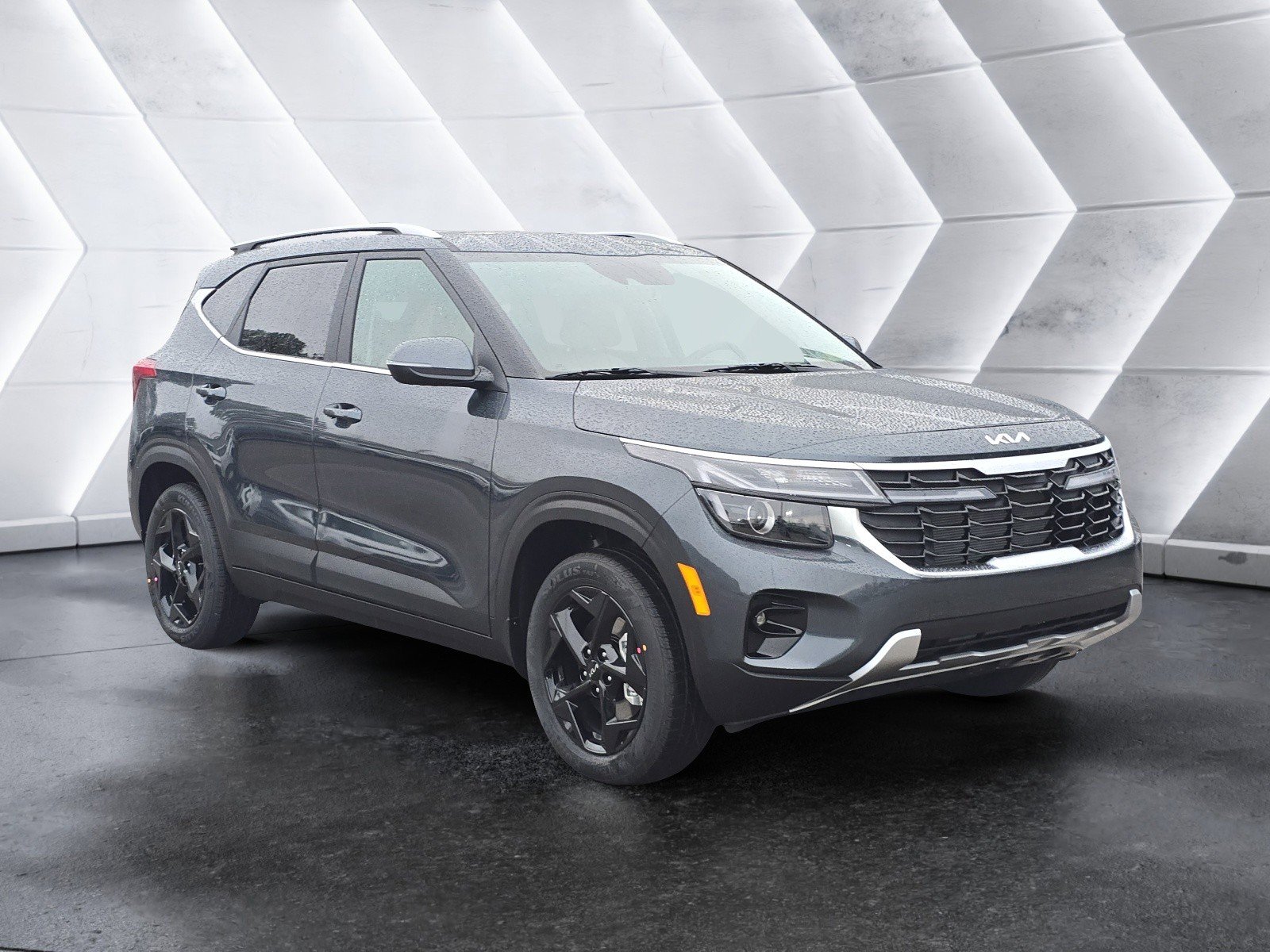 New 2026 Kia Seltos EX w/ EX Sunroof Package AWD/4WD image 2