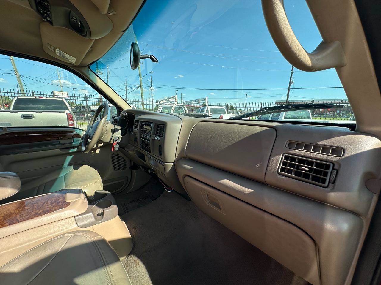 Used 2001 Ford Excursion Limited AWD/4WD image 70
