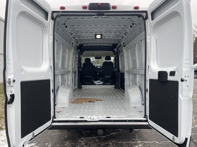 New 2026 RAM ProMaster 3500 w/ Convenience Group image 10