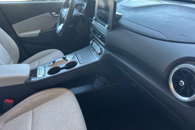 Certified 2023 Hyundai Kona SE FWD image 21