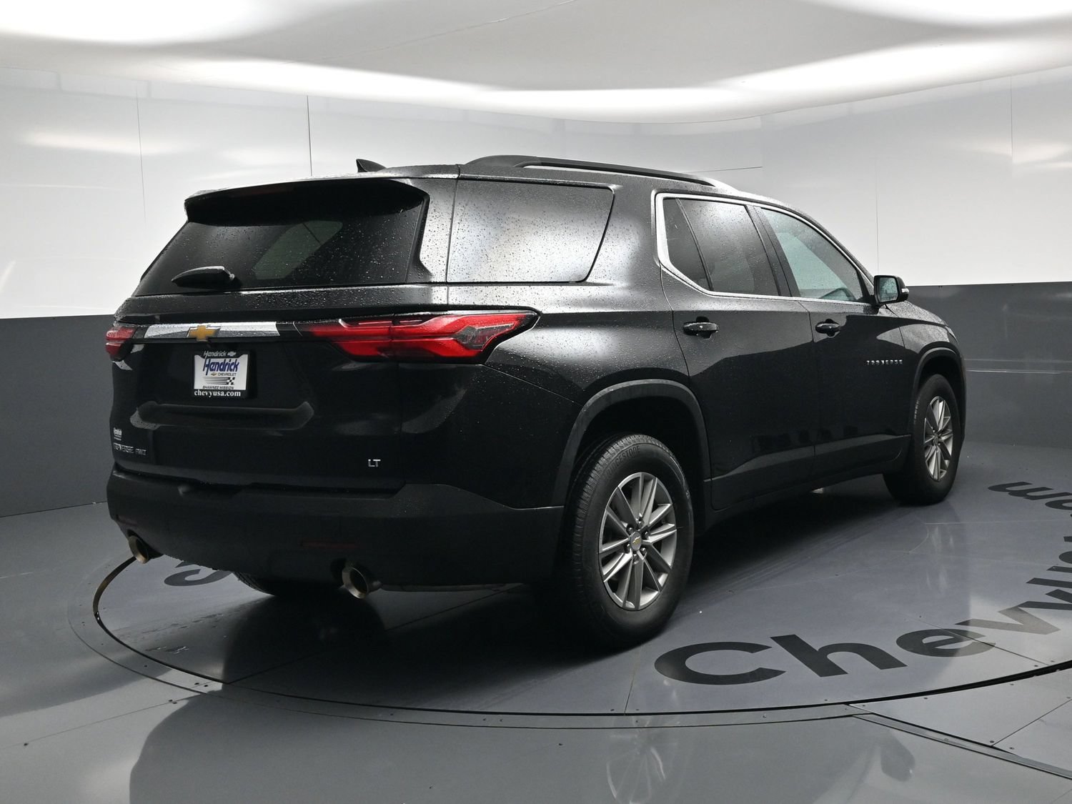 Used 2023 Chevrolet Traverse LT AWD/4WD image 9