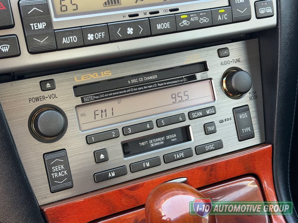 Used 2003 Lexus SC 430 Convertible RWD image 22