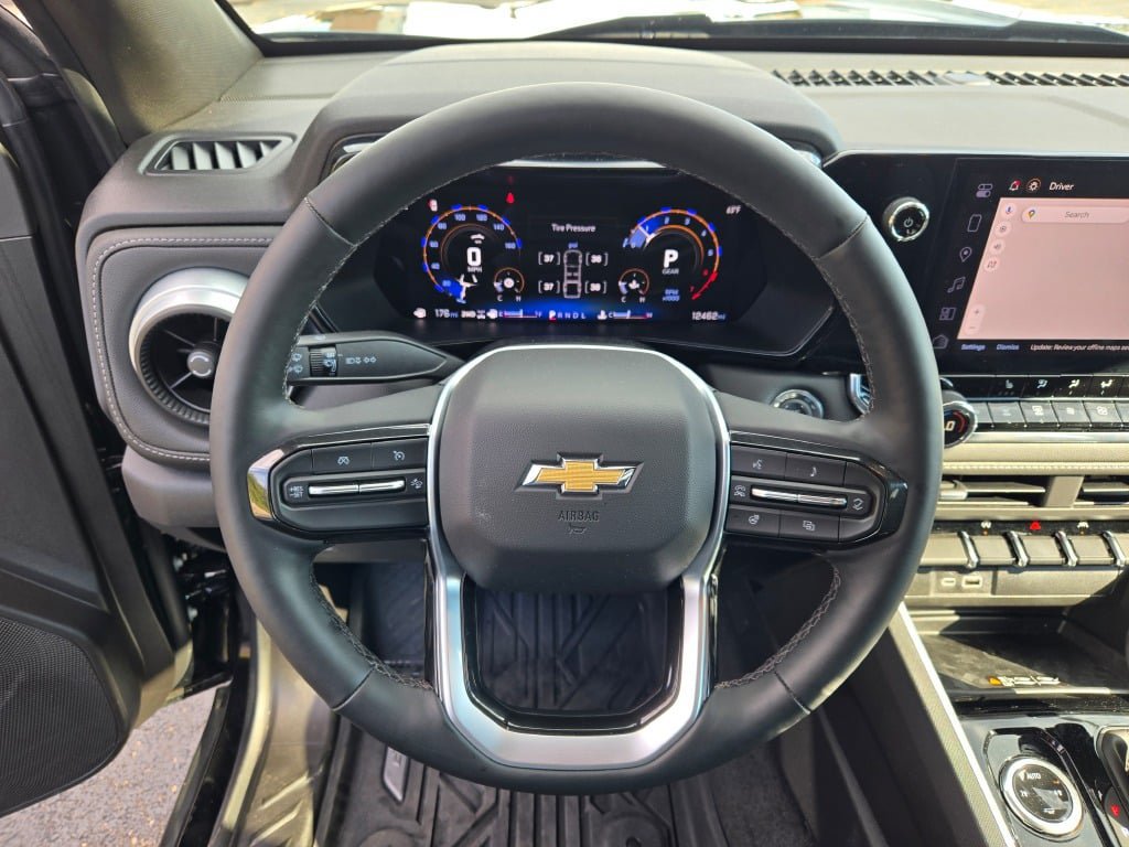 Used 2026 Chevrolet Colorado LT w/ LT Convenience Package AWD/4WD image 32