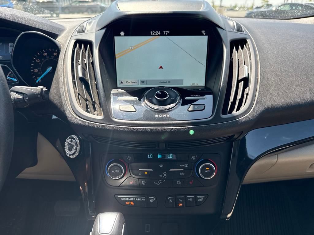 Used 2019 Ford Escape Titanium image 17