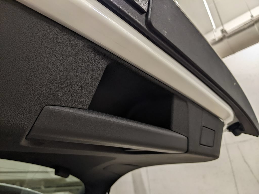 New 2026 Volkswagen ID.4 Pro RWD image 29