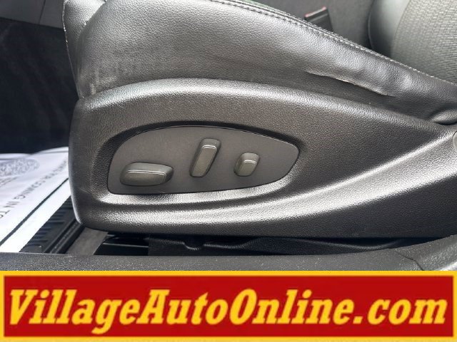 Used 2015 Chevrolet Impala LT w/ Convenience Package FWD image 13