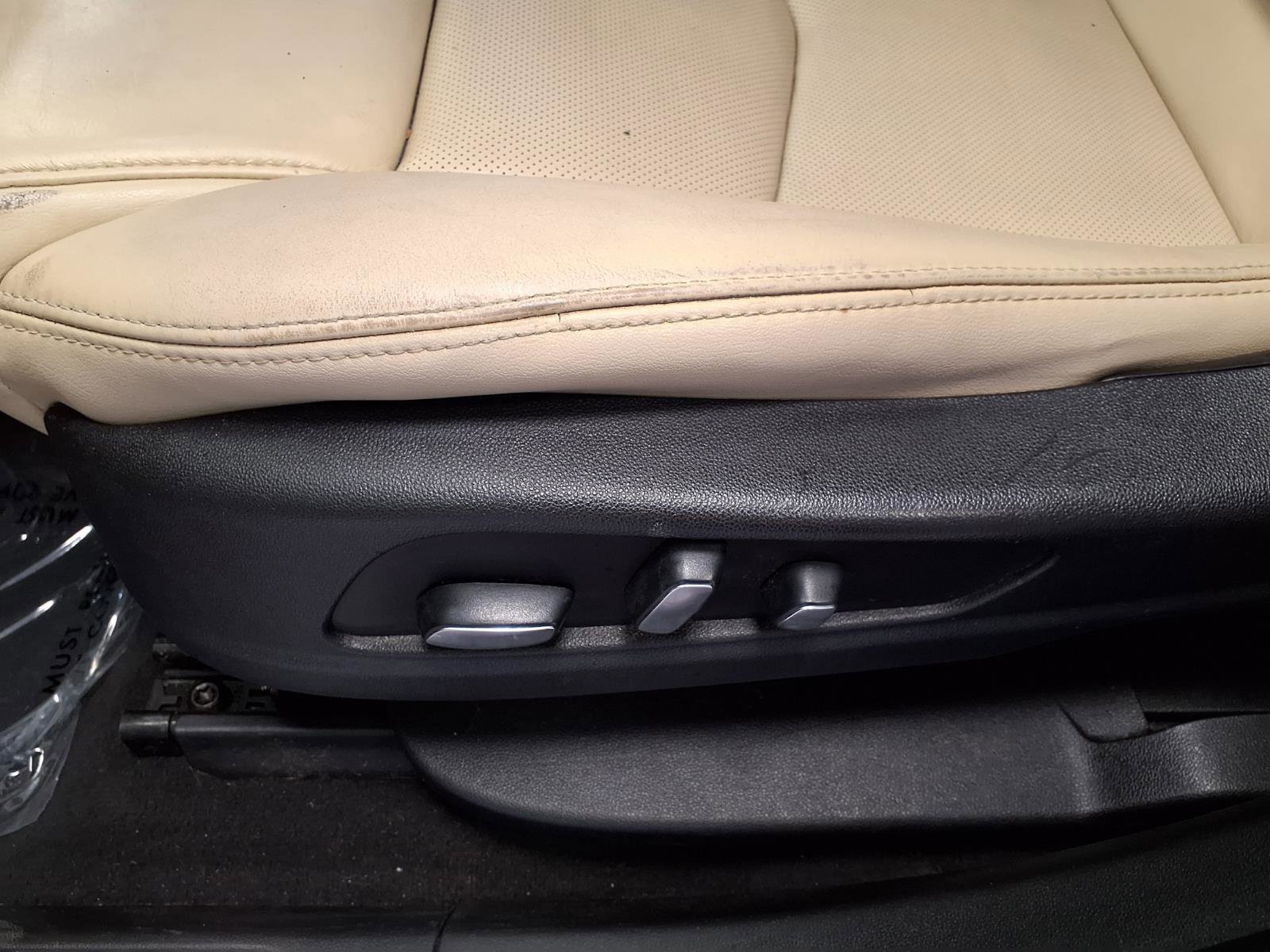 Used 2019 Cadillac XT5 Luxury FWD image 22