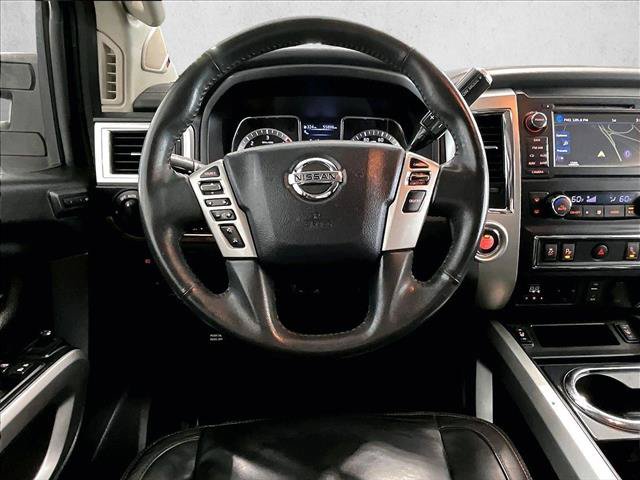 Used 2016 Nissan Titan SL RWD image 7