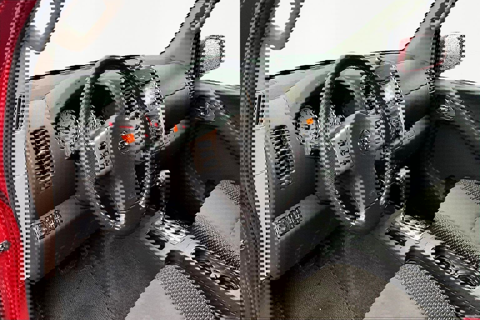 Used 2014 Nissan Frontier PRO-4X image 17