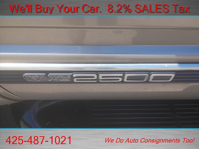 Used 1999 GMC Suburban 2500 AWD/4WD image 30