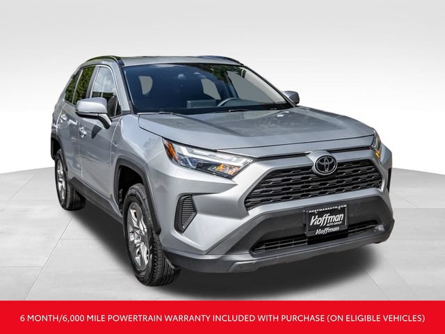 Used 2024 Toyota RAV4 XLE AWD/4WD image 2