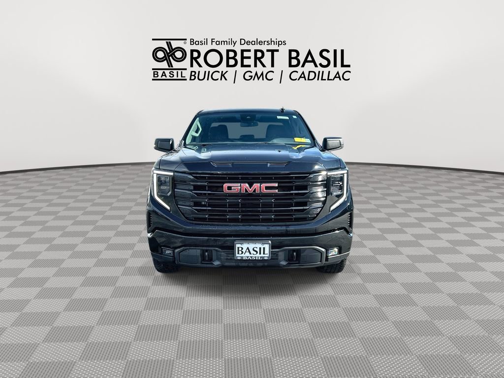 Used 2024 GMC Sierra 1500 Elevation AWD/4WD image 3