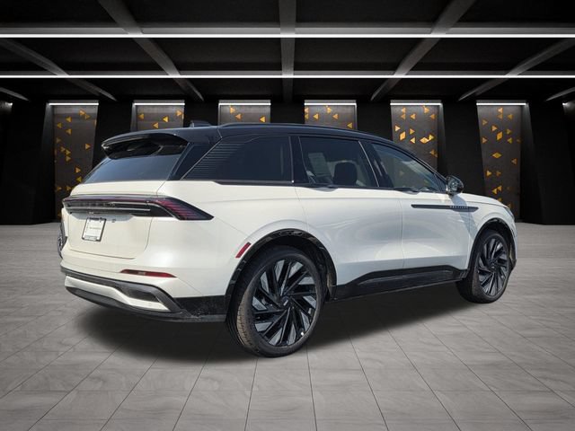 New 2026 Lincoln Nautilus Reserve w/ Jet Appearance Package AWD/4WD image 3