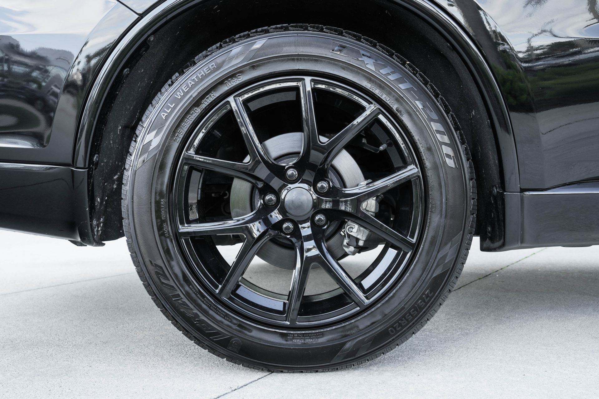 Used 2019 Dodge Durango R/T w/ Technology Group image 29