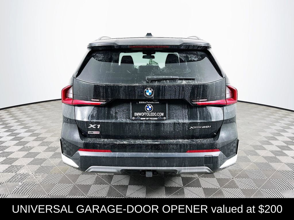 New 2026 BMW X1 xDrive28i w/ Technology Package image 8