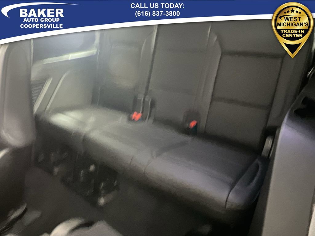 Used 2021 GMC Yukon Denali w/ Denali Premium Package image 22