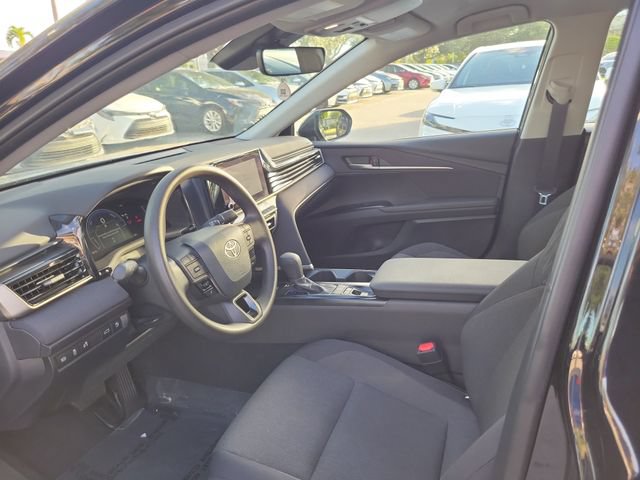 Used 2025 Toyota Camry LE w/ Convenience Package FWD image 11