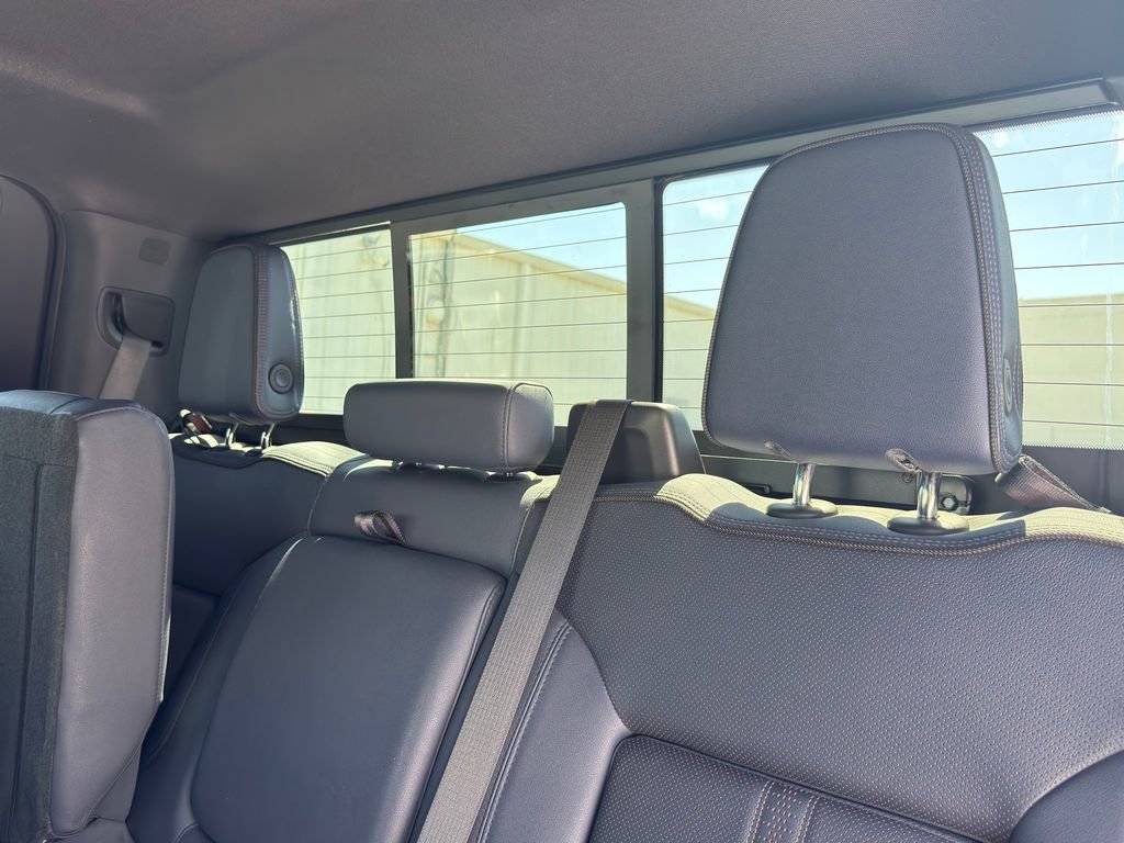 Used 2024 Chevrolet Silverado 3500 High Country w/ Technology Package image 34