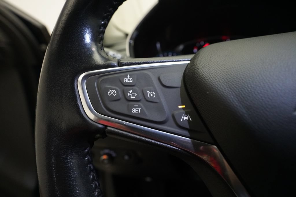 Used 2020 Chevrolet Equinox LT AWD/4WD image 18