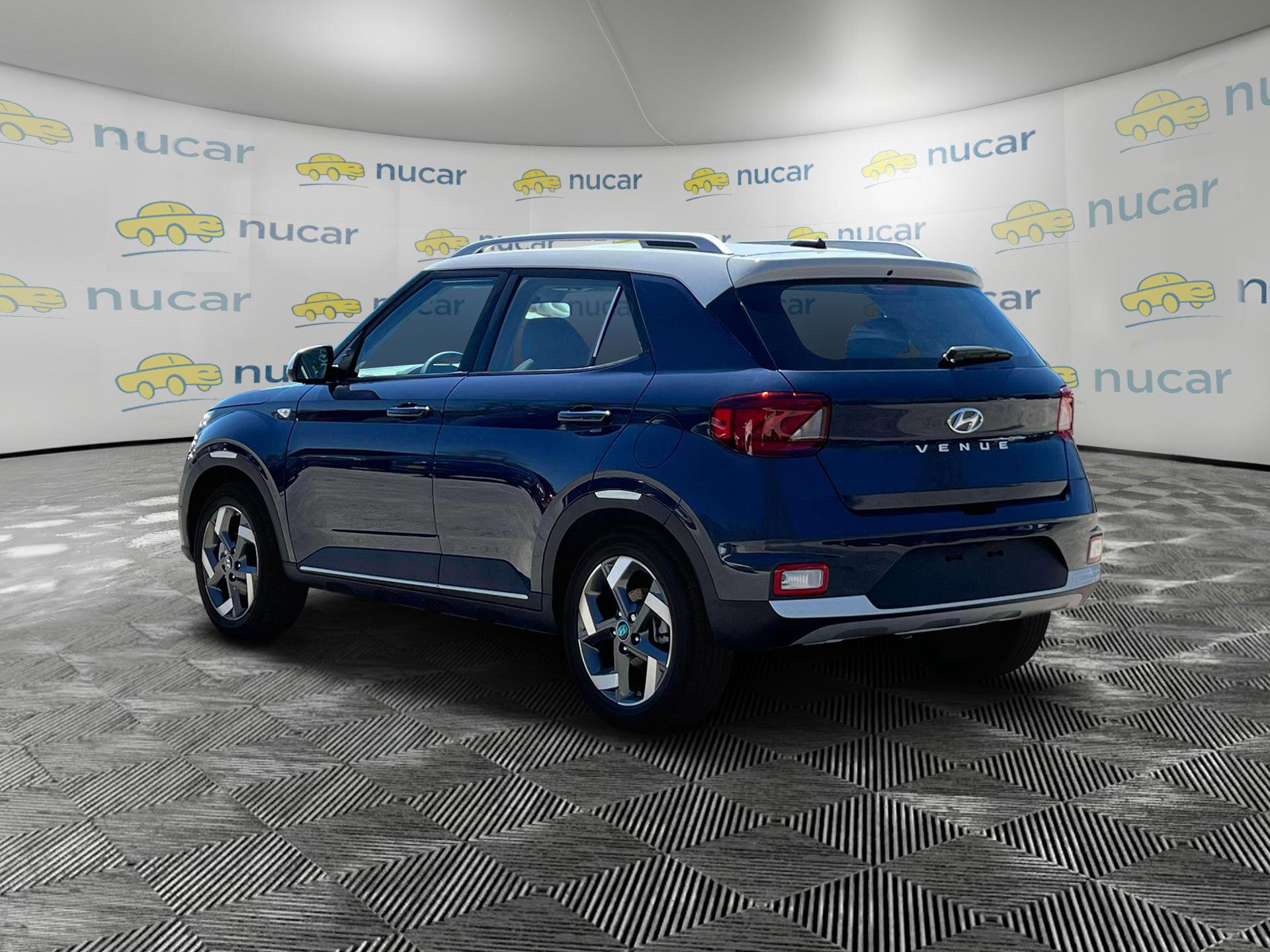 New 2025 Hyundai Venue Limited image 5