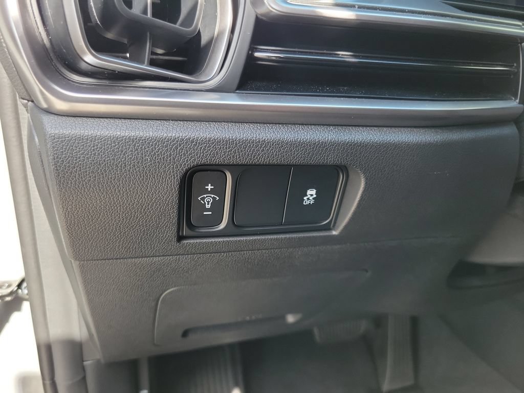 Certified 2026 Kia Sorento S FWD image 19