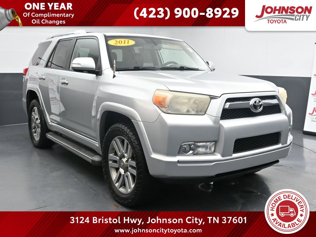 Used 2011 Toyota 4Runner SR5 w/ Convenience Pkg image 1