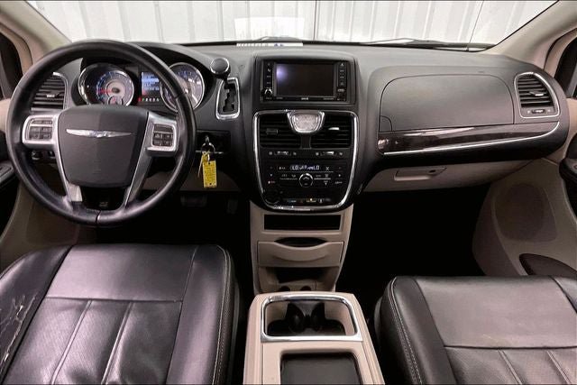 Used 2012 Chrysler Town & Country Touring w/ Entertainment Group #1 image 14