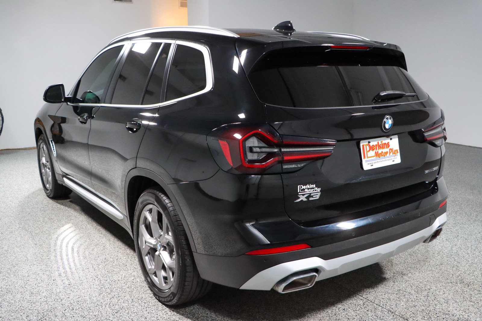 Used 2023 BMW X3 sDrive30i w/ Convenience Package w/ZPA RWD image 9