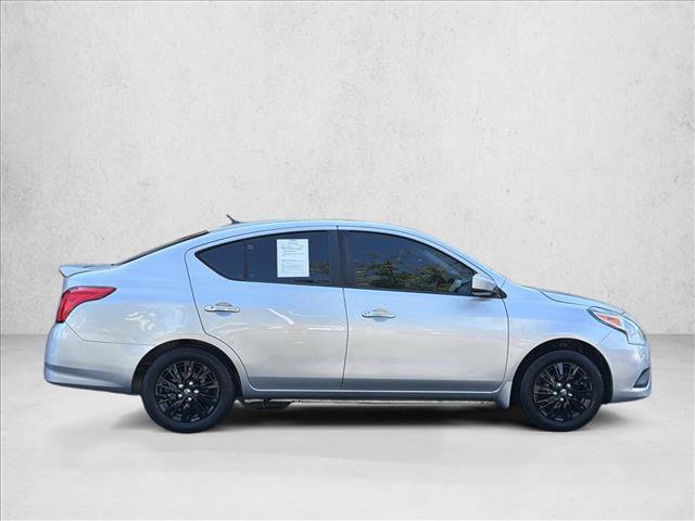 Used 2017 Nissan Versa SV FWD video 4