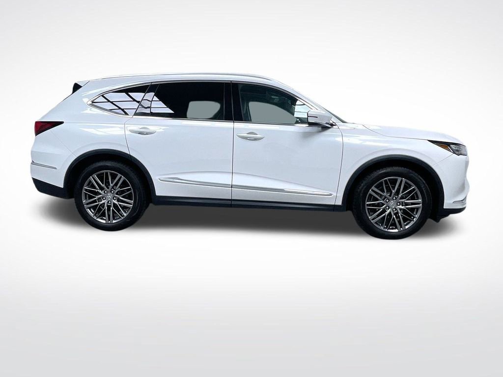 Used 2023 Acura MDX SH-AWD w/ Advance Package image 13