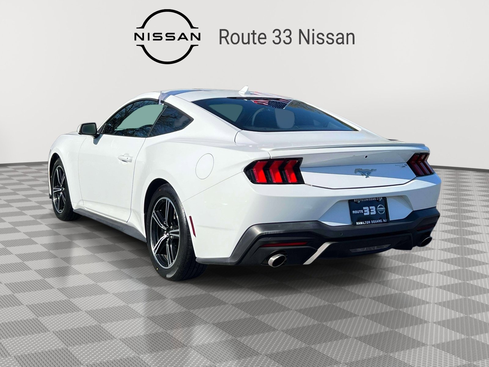 Used 2024 Ford Mustang Premium image 3