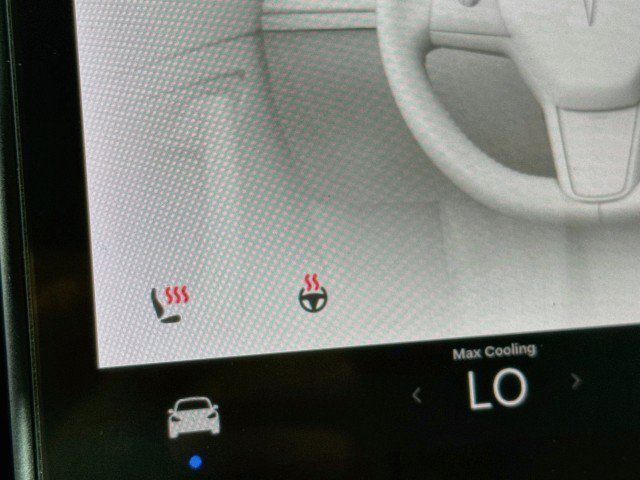 Used 2021 Tesla Model 3 Standard Range Plus RWD image 19