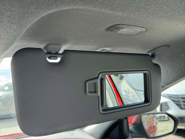 Certified 2025 Hyundai Elantra SEL image 32