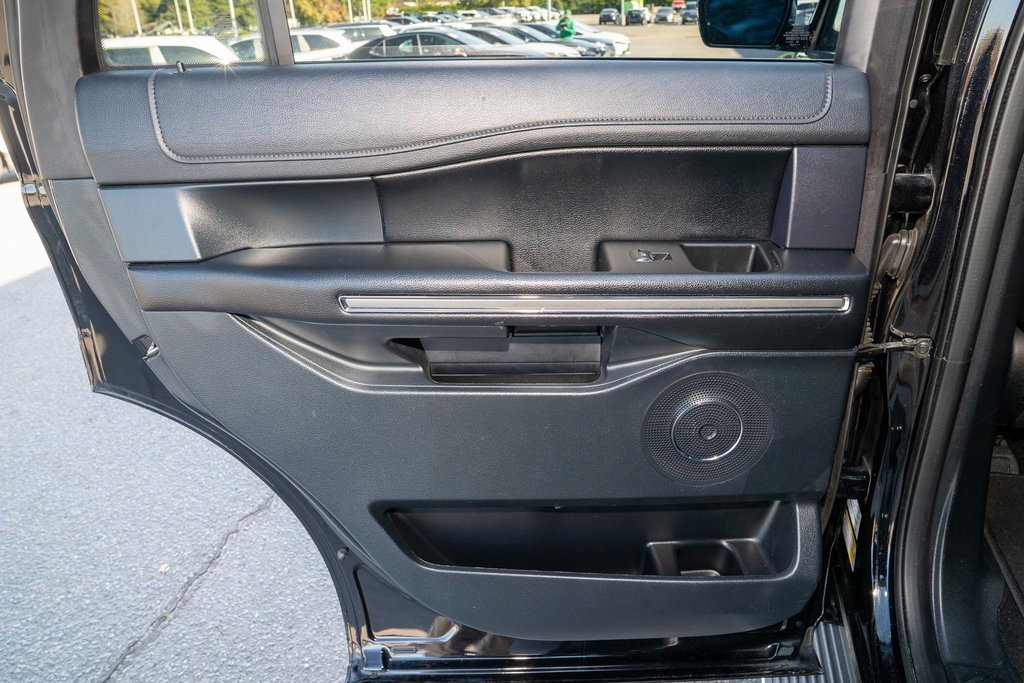 Used 2020 Ford Expedition XLT w/ Equipment Group 202A image 22