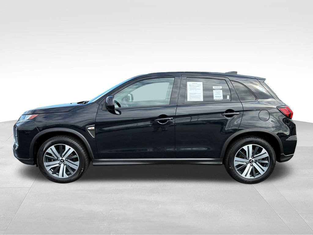 Used 2024 Mitsubishi Outlander Sport ES AWD/4WD image 2