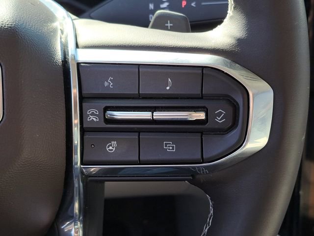 Used 2024 GMC Acadia Denali image 22