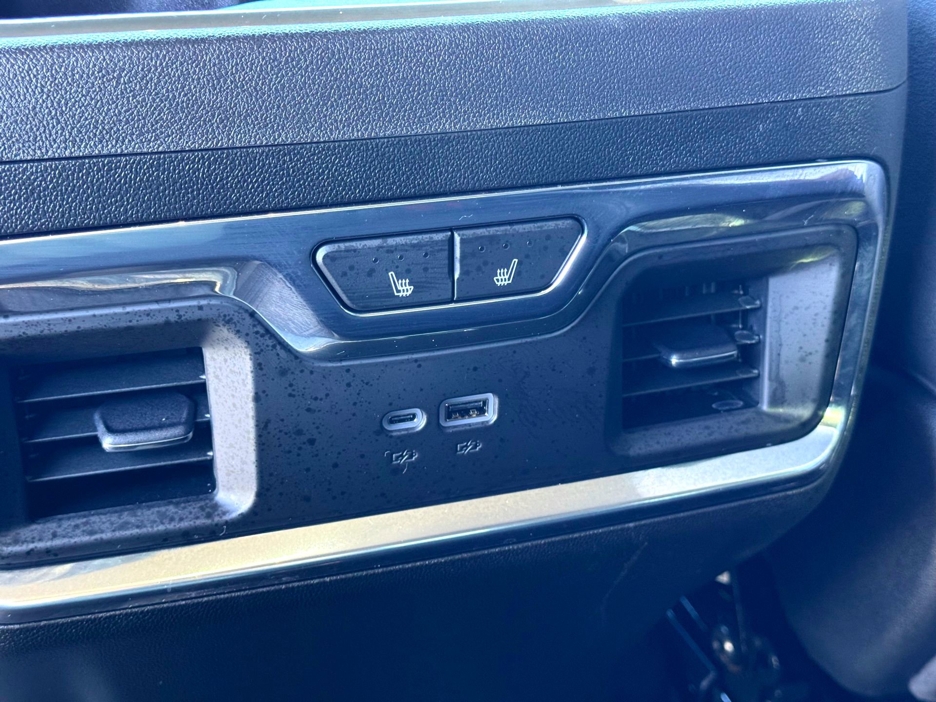 Used 2025 GMC Sierra 2500 SLT w/ SLT Convenience Package image 23