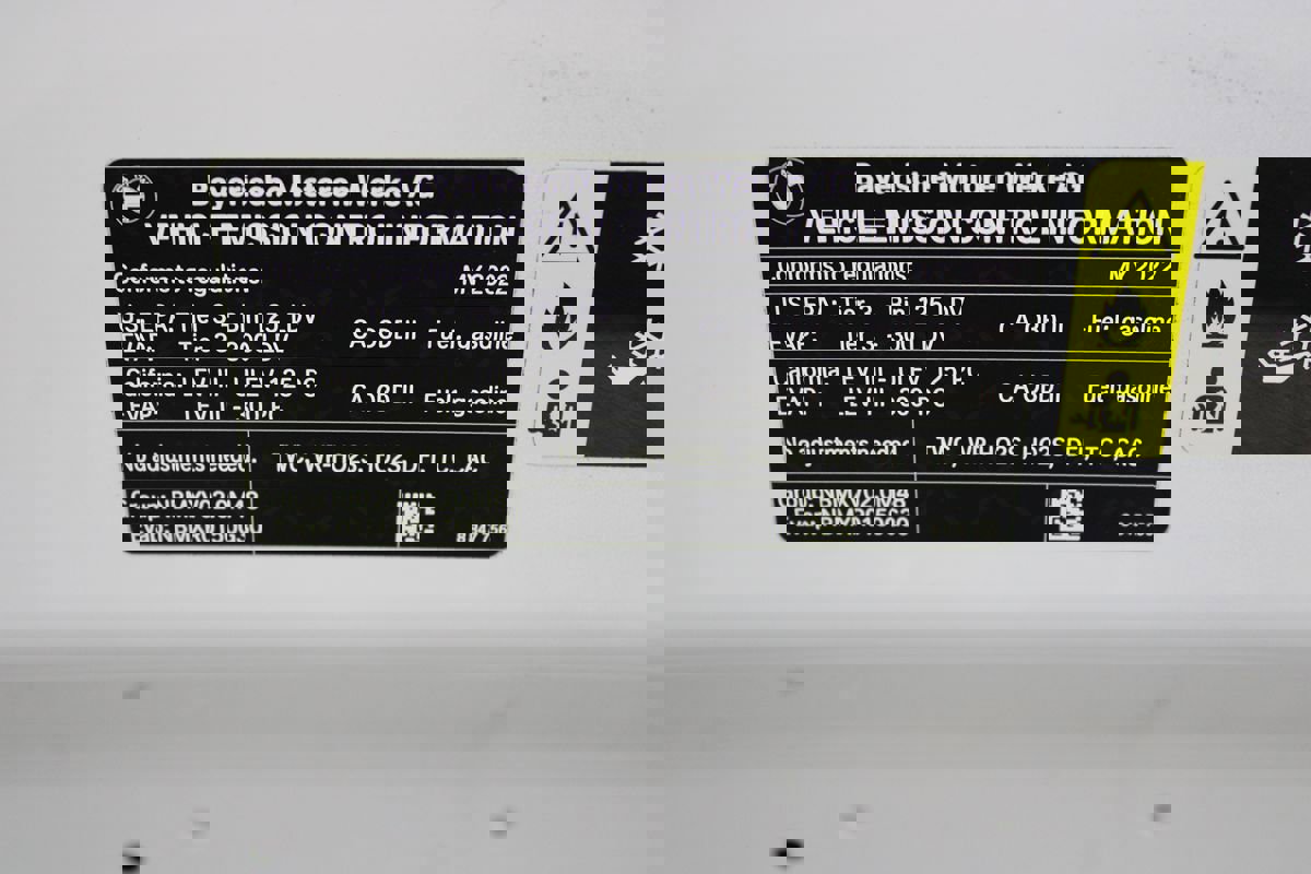 Used 2022 BMW 230i Coupe w/ Premium Package 2 image 31