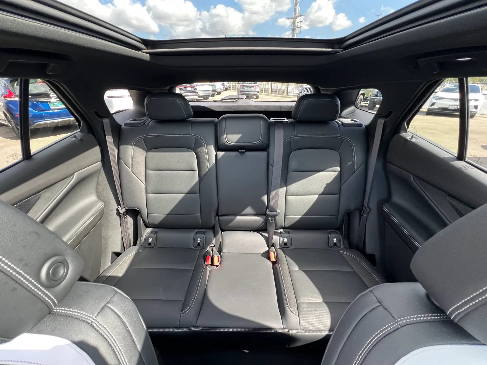 Used 2024 Chevrolet Blazer EV LT AWD/4WD image 30