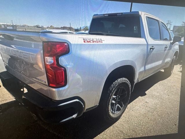 Used 2020 Chevrolet Silverado 1500 Custom Trail Boss w/ Custom Convenience Package AWD/4WD image 2