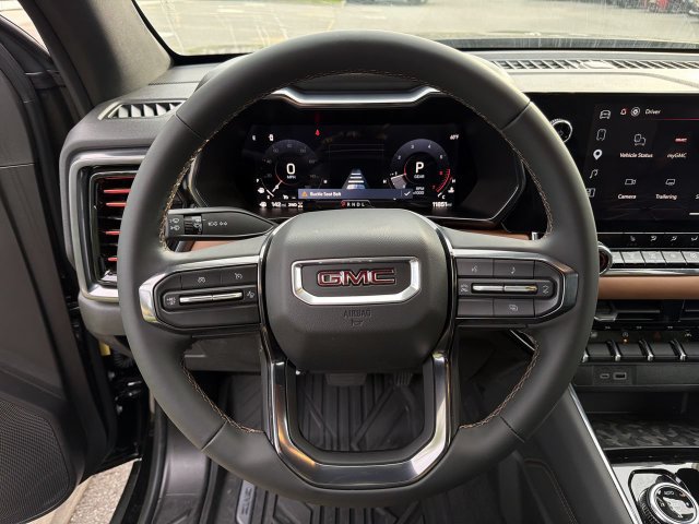Used 2026 GMC Canyon AT4 AWD/4WD image 18