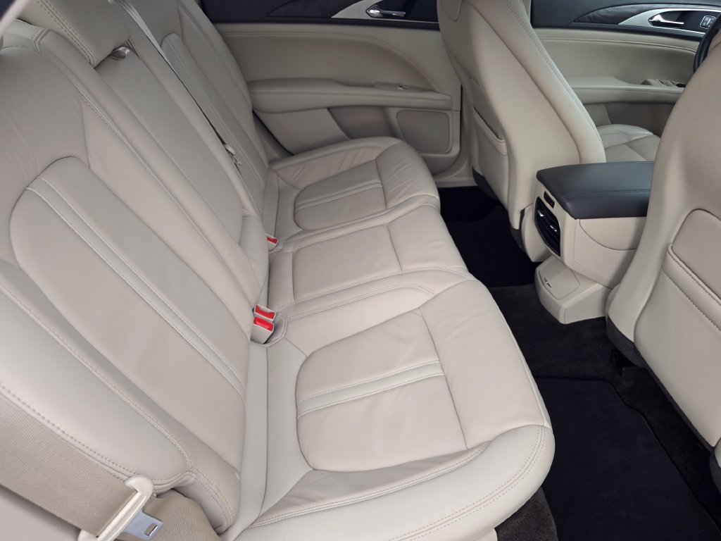Used 2018 Lincoln MKZ Select w/ Select Plus Package FWD image 20