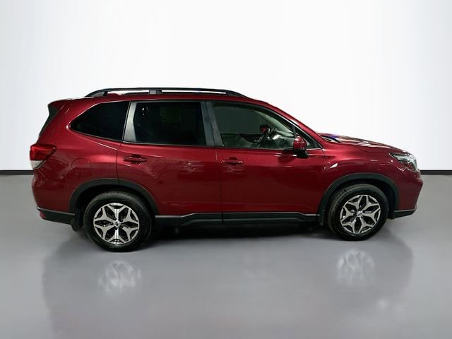 Used 2021 Subaru Forester Premium image 5