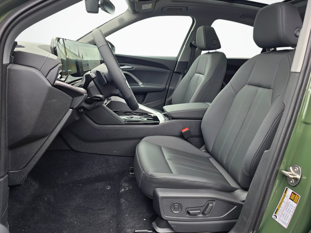 New 2026 Audi Q5 Premium Plus AWD/4WD image 12