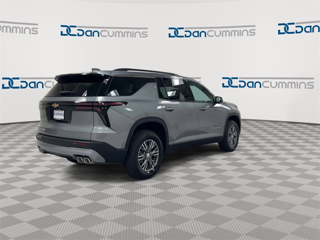 New 2026 Chevrolet Traverse LT image 8