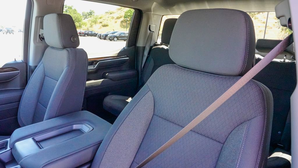 New 2026 GMC Sierra 1500 SLE AWD/4WD image 15