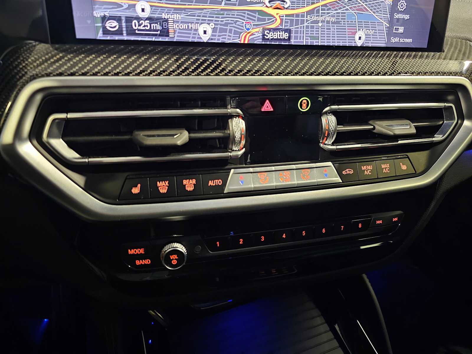 Used 2023 BMW X4 M40i w/ Premium Package image 17