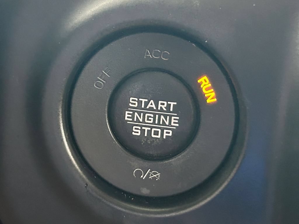 Used 2018 Jeep Wrangler Unlimited Sport AWD/4WD image 24