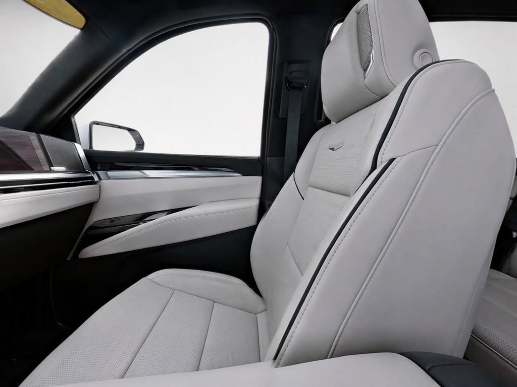 Used 2026 Cadillac Escalade Sport w/ Touring Package AWD/4WD image 23